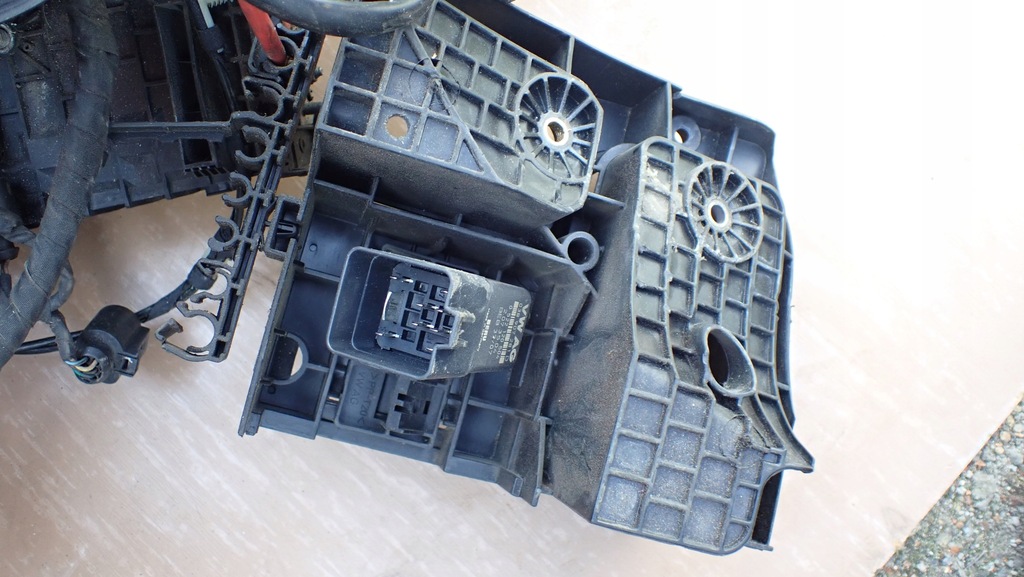 фото №8, Vw jetta 5c электропроводка консоли салона двигателя 2.0