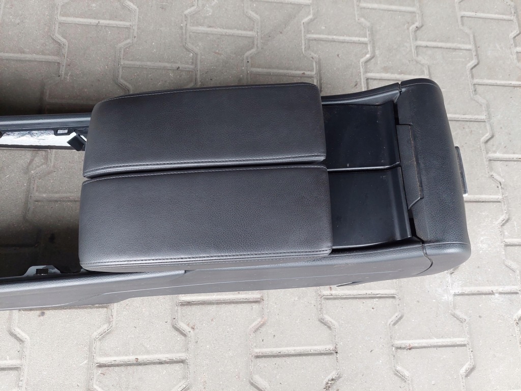 фото №6, Туннель средний подлокотник vw touareg ii 2 7p