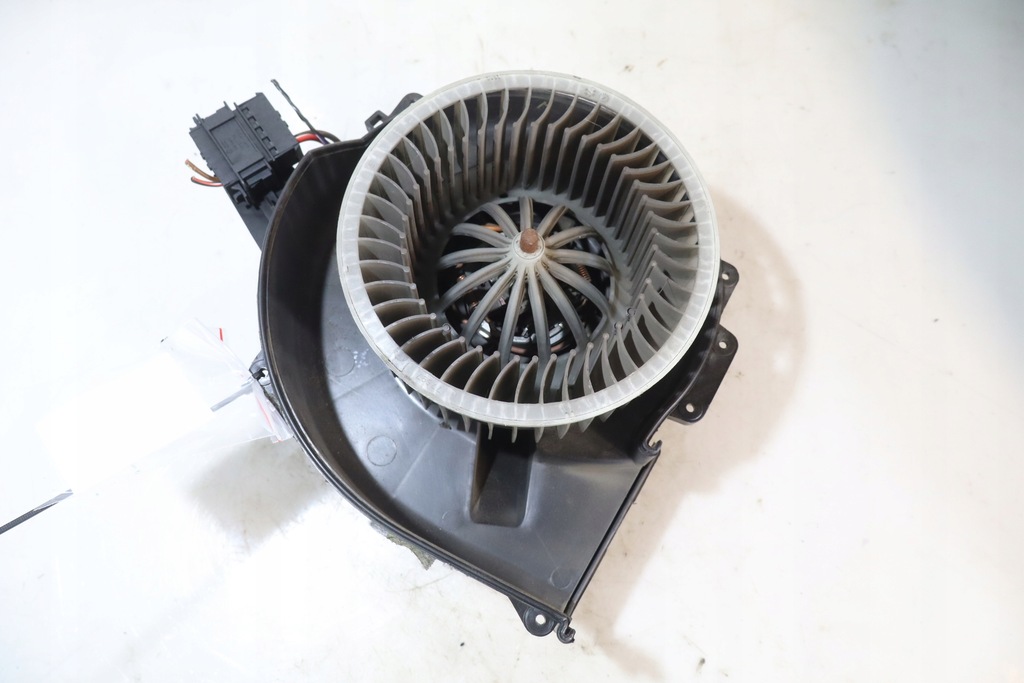 фото №1, Воздуходувка обдув skoda rapid ii