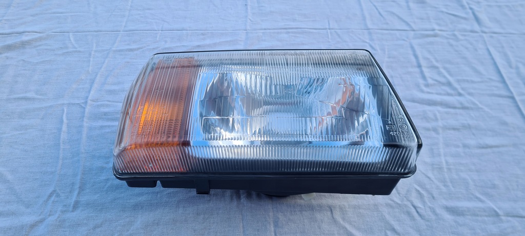 фото №14, Фары лампы lancia delta i hf 1979-1991 левый+ правый оригинал kpl. nowe