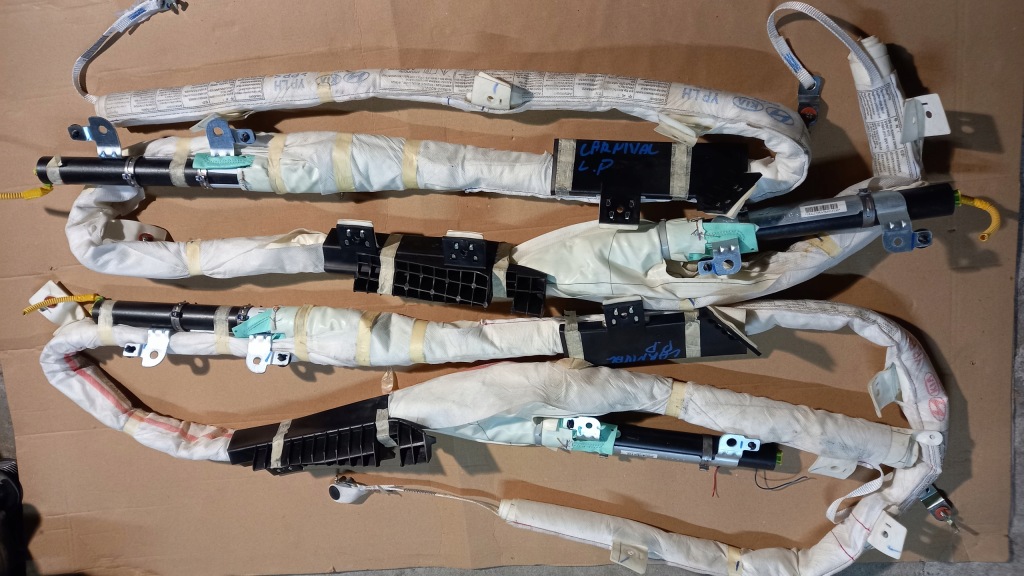 фото №1, Kia carnival шторка безопасности правая подушка безопасности 85020a9100 оригинал