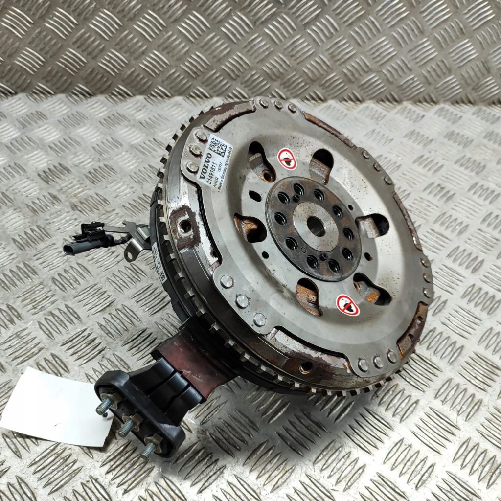 фото №3, Volvo xc40 2020 генератор