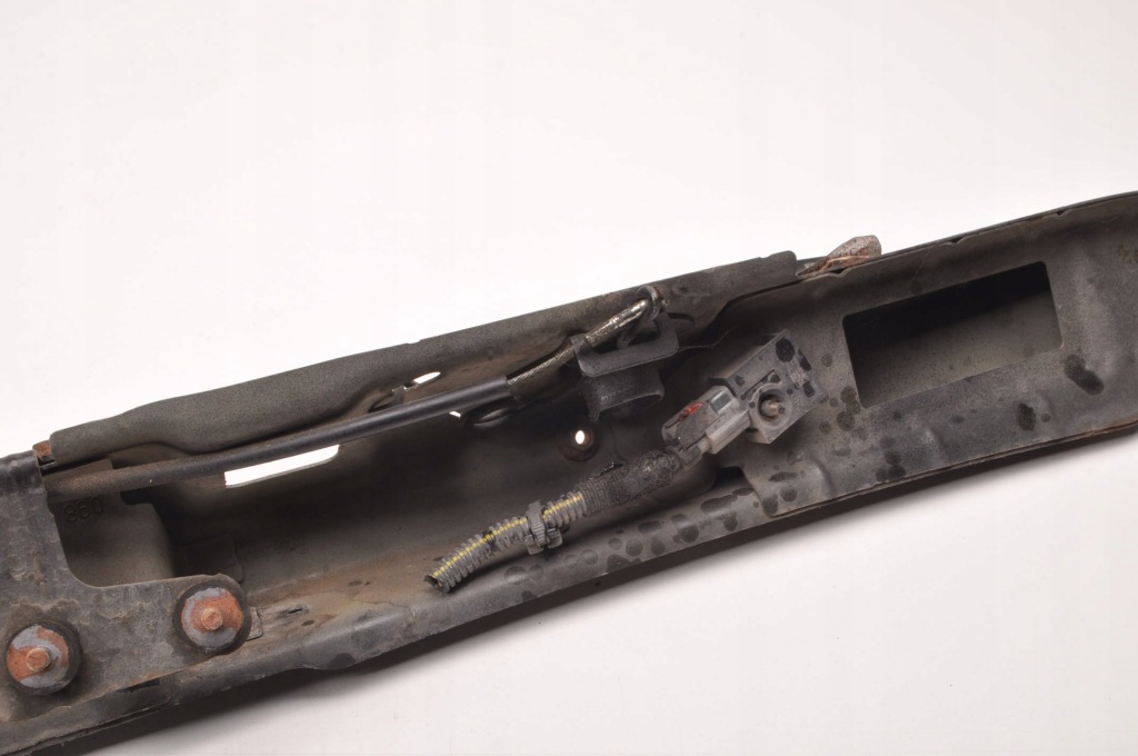 Opel meriva ii b ремень передний усилитель 13270866 с Разборки