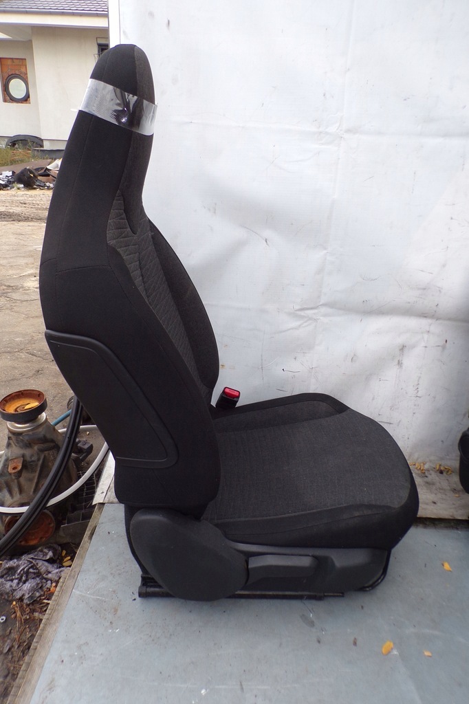 фото №8, Сидіння правий перед citroen c1 ii