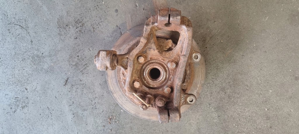 фото №6, Ступиця задня navara d40 pathfinder 2.5 dci 2009 rok