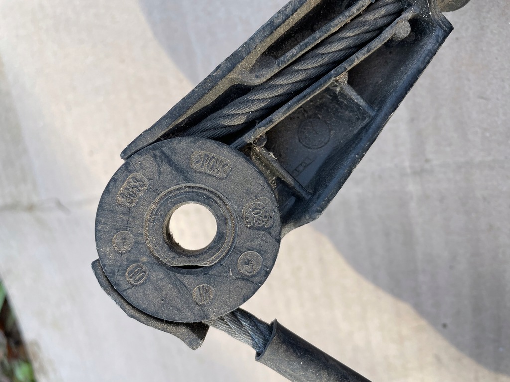 фото №6, Pas безопасности правый перед megane ii laguna ii