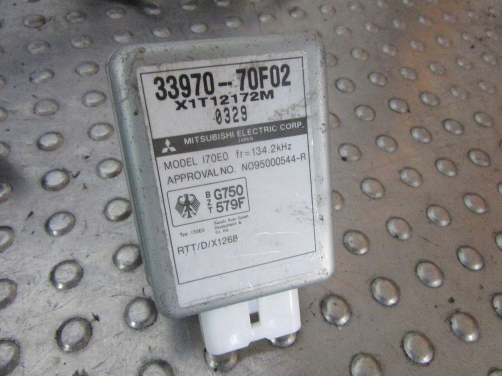 фото №4, Suzuki jimny 1.3i 2003 набор do запуск блоки управления kpl