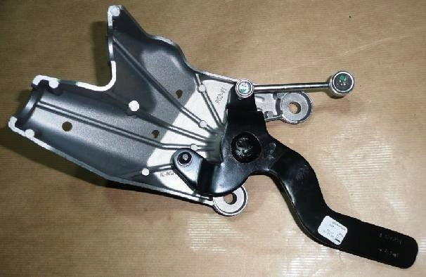 фото №12, Кронштейн троси перемикання передач c5 , 407 2437f1 org