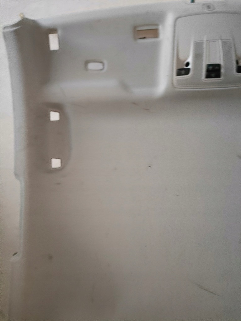 фото №8, Mercedes w246 потолок