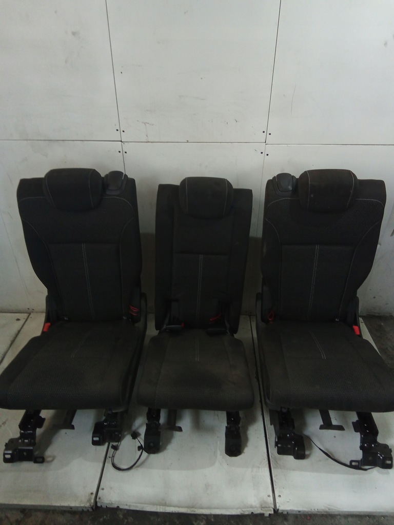 фото №1, D497 сиденья 2 ряд zafira c