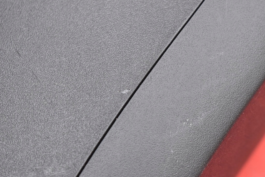 Підлокітник велюровий 230595010010 toyota verso 1 1 09-13 Зі Шроту