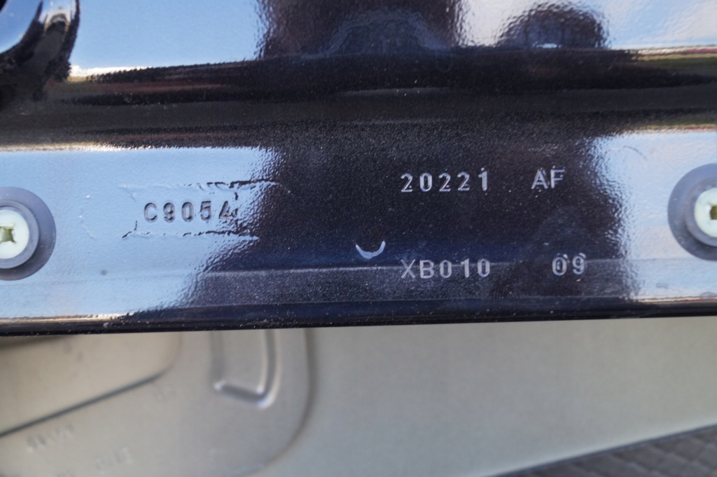 Купить Дверь перед передние левая jaguar e-pace 17-20