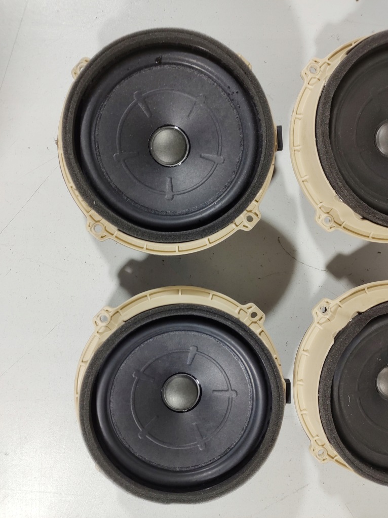 фото №3, Hyundai ioniq 17r- динамик дверь