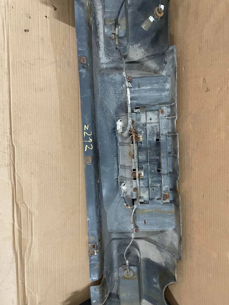 фото №10, Suzuki jimny iii 1998-2019 бампер задняя kompletny lift