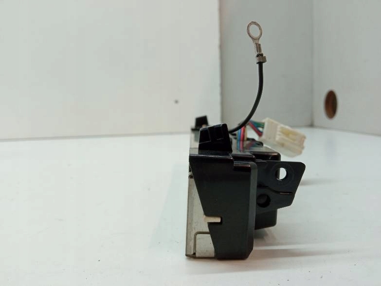 Дисплей mazda 3 i 2003-2009 с Разборки