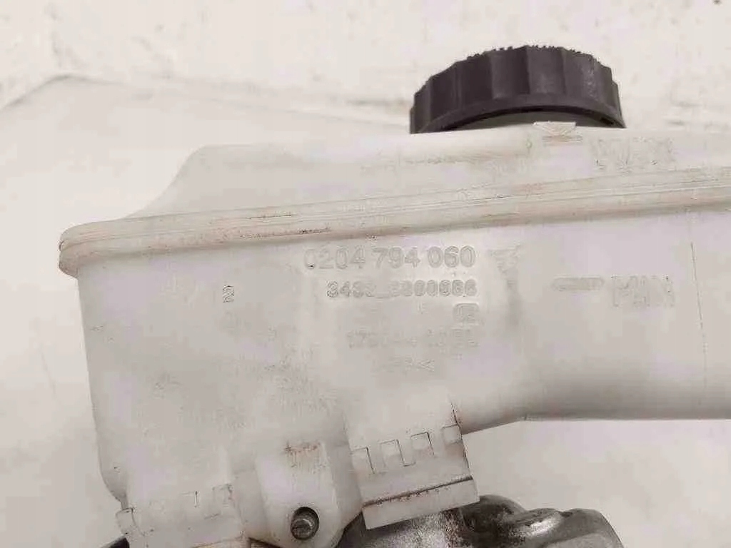 Цилиндрик тормозной mini cooper f56 0204794060 2.0l дизель 2017 Недорого