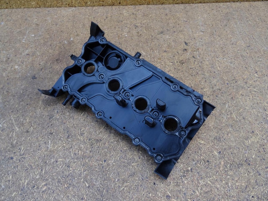 фото №8, Golf v audi tt 8j a3 8p 2.0 tfsi bwa крышка клапанов крышка 06f103469f