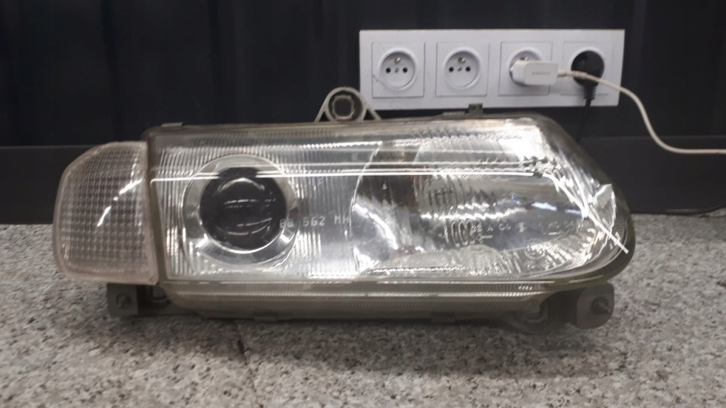 Купить Фара правый alfa romeo 145 hella