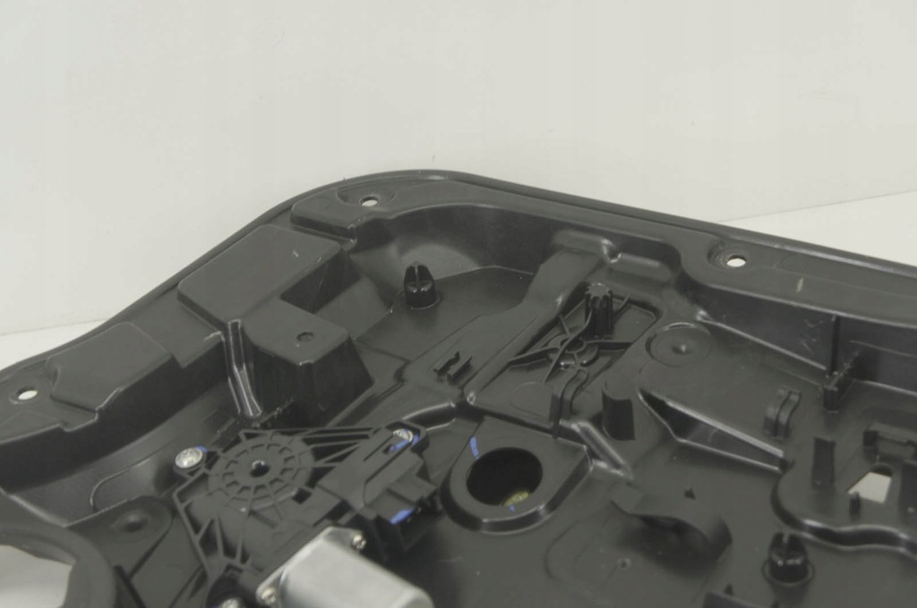 фото №4, Gu077 infiniti q30 механизм стекло дверь правый задняя