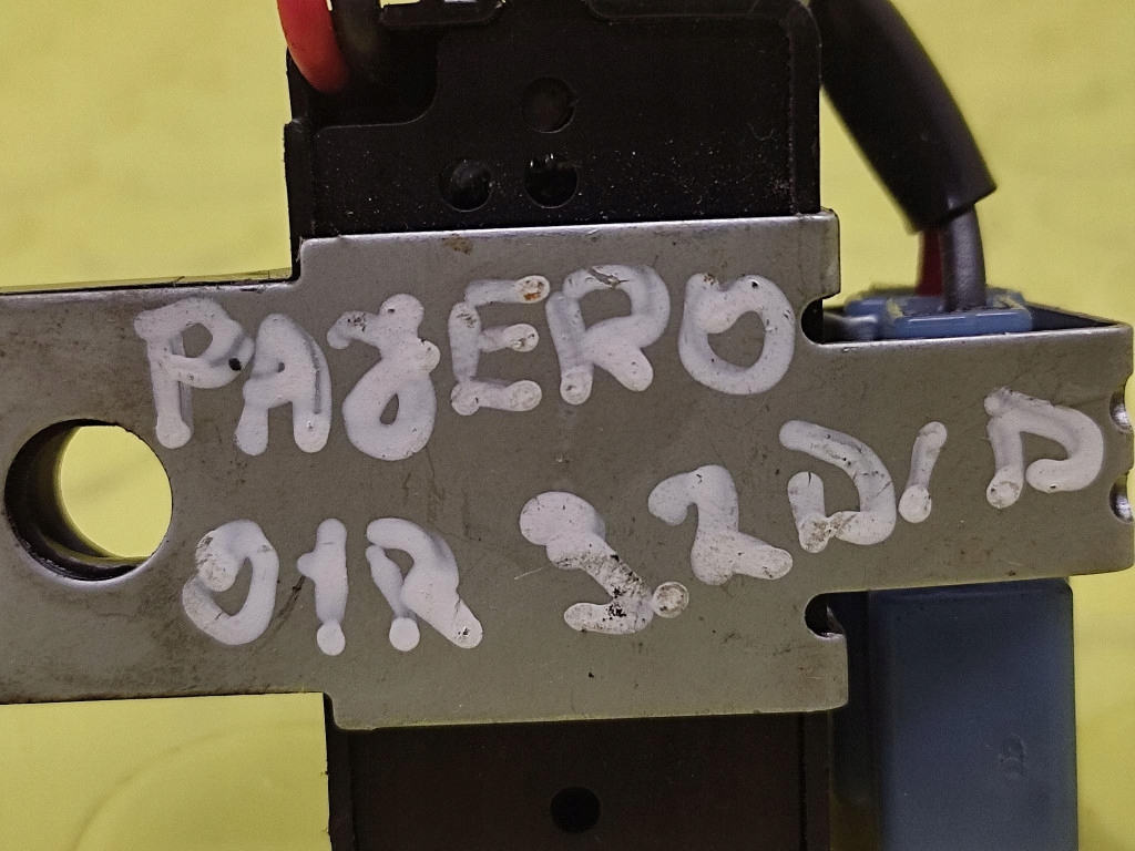 фото №5, Mitsubishi pajero 3 реле модуль mb649187