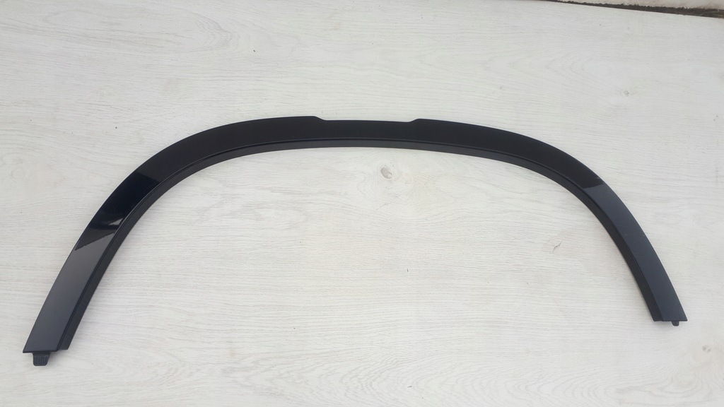 фото №1, Land rover l663 defender молдинг правая передняя крыла