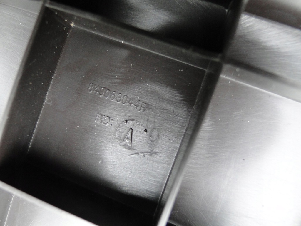 фото №10, Молдинг защита багажника правая espace v 849063044r