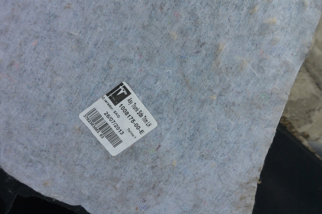 Обшивка багажника правая левая tesla model s 2012-2016 rok Киев