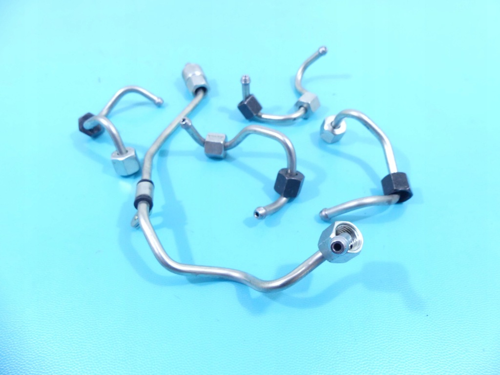 фото №1, Трубки форсунки шланг топливный volvo v40 ii