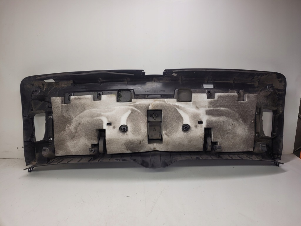 фото №7, Обивка крышки задняя audi q7 4l 4l0867973