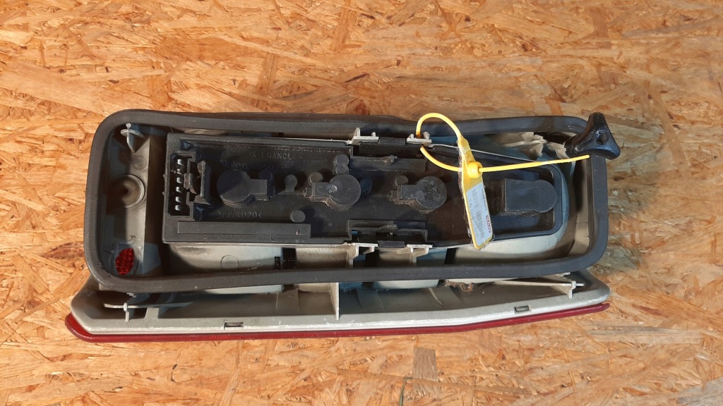 Лампа лівий задній citroen jumpy 98- 1473013080 Недорого