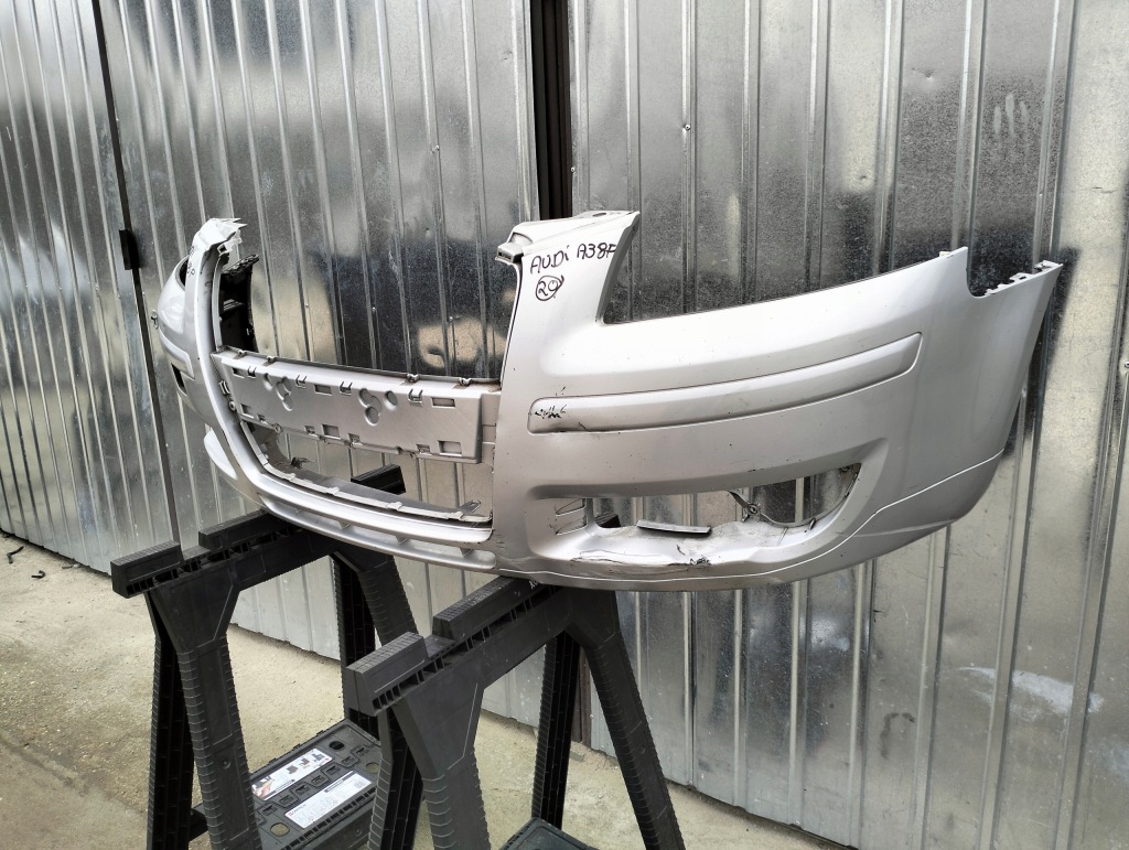 Бампер перед передний audi a3 8p 2005-2008 большой решётка радиатора ly7w с Разборки