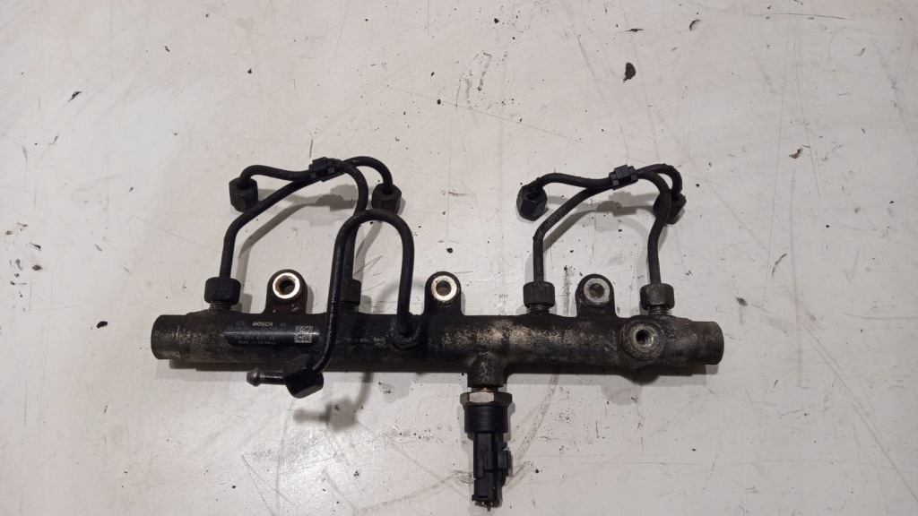 фото №1, Citroen xsara picasso трубки молдинг упорскування 2.0 hdi 9655182580 !!!!