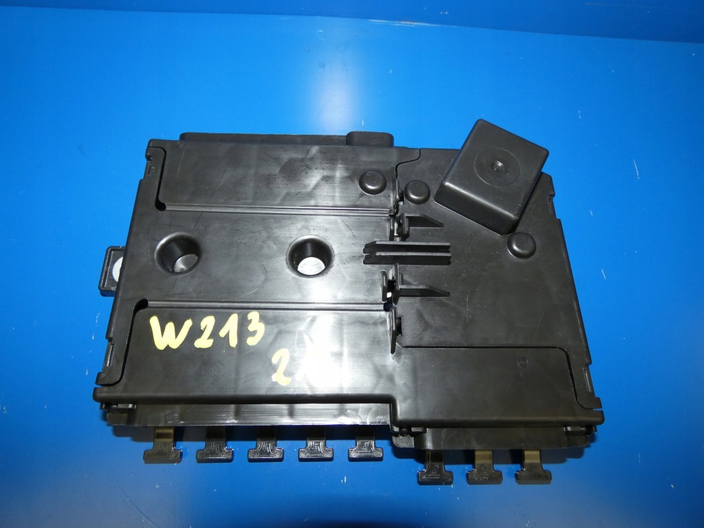 фото №1, Mercedes e klasa w213 коробка предохранителей