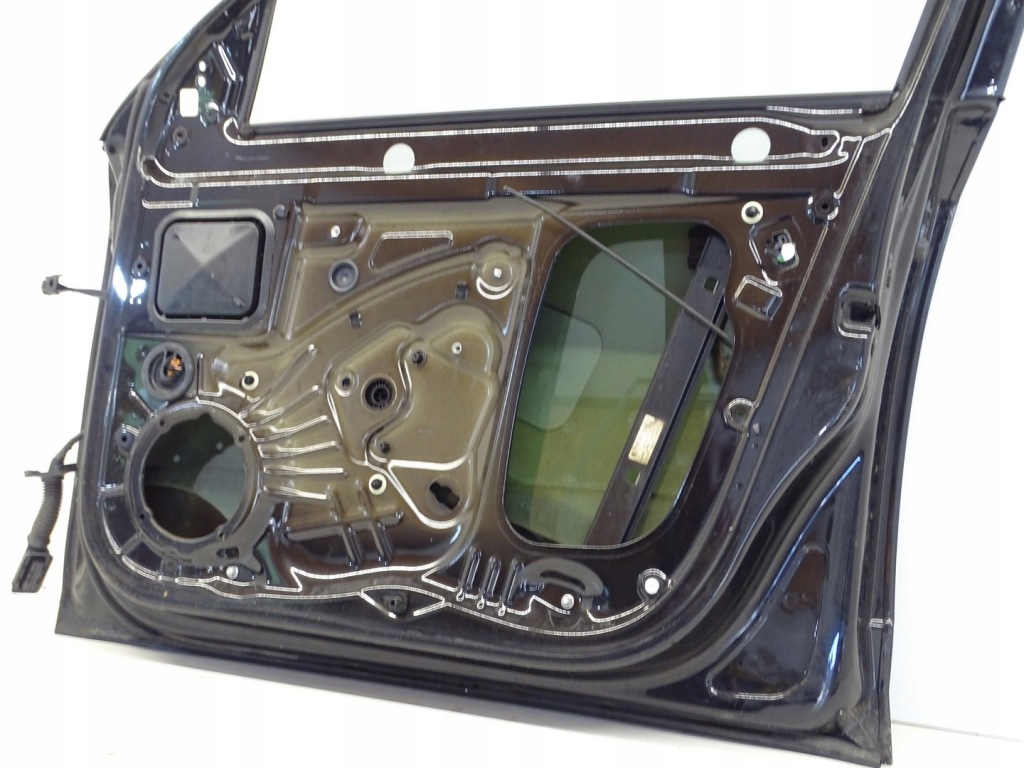 Дверь правый перед правое передние skoda octavia iii 5e lf9r Доставка