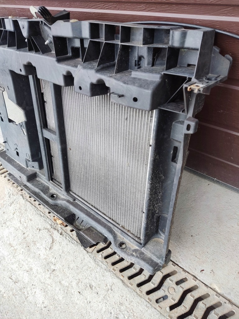 фото №5, Pas передний радиатор вентилятор peugeot 207 бензин