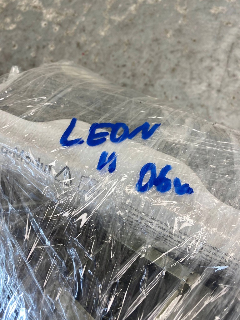 фото №10, Seat leon ii 1p консоль приборная панель приборная панель pas подушка подушка безопасности europa