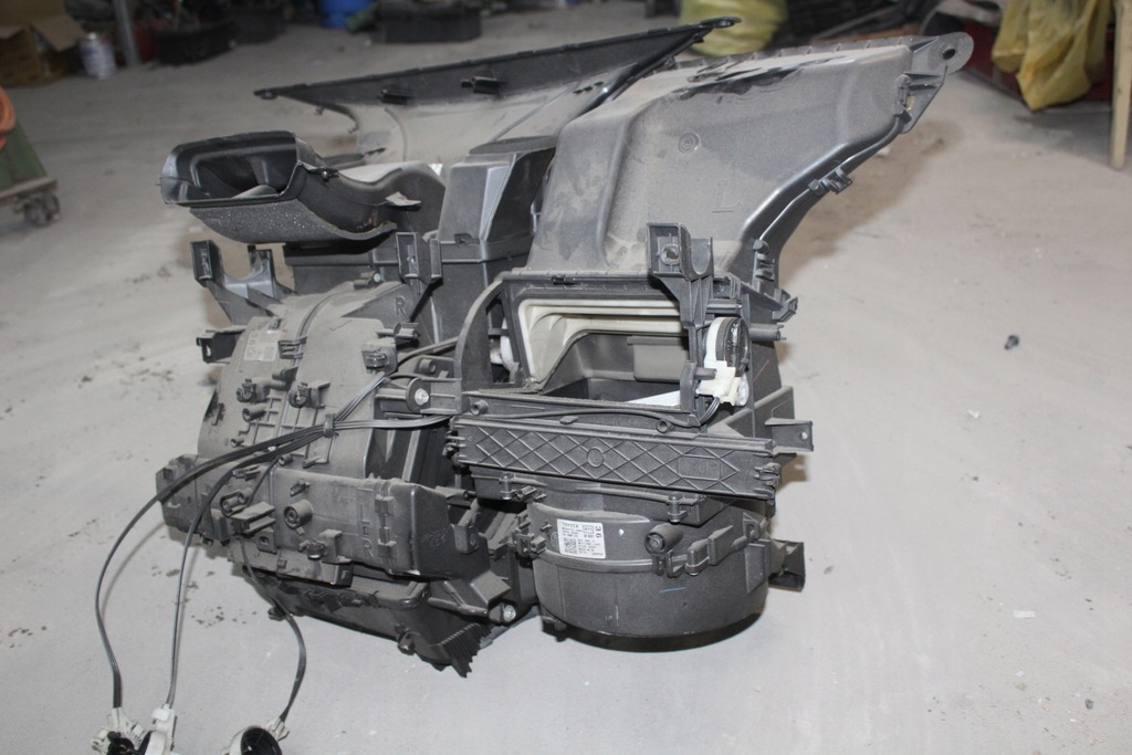 фото №9, Комплектна обігрівач yaris ii europa кондиціонер