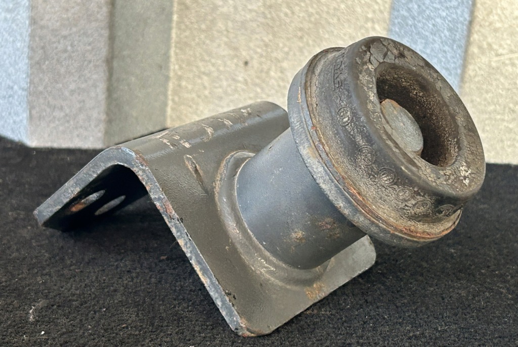 Купить Отбойник подушка рессора daf xf 106