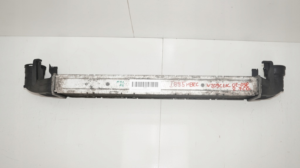 Радіатор інтеркулер mercedes w209 02-05r 2.7 cdi в Україні