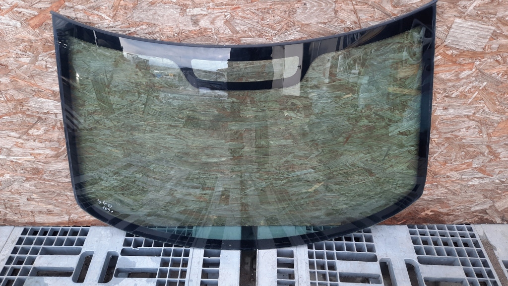 фото №1, Стекло задняя volvo s40 i 95-04r