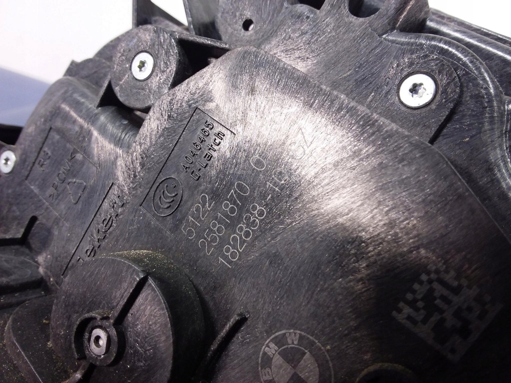 фото №6, Bmw 7 g11 g12 замок двері задня правий 4 pin 2581870