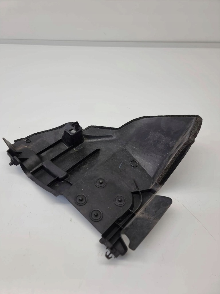 фото №1, Lexus rx 450h 2018 правая сторона впуск / канал воздуха интеркулер