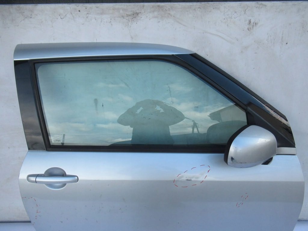 фото №8, Двері праве suzuki swift mk6 3d