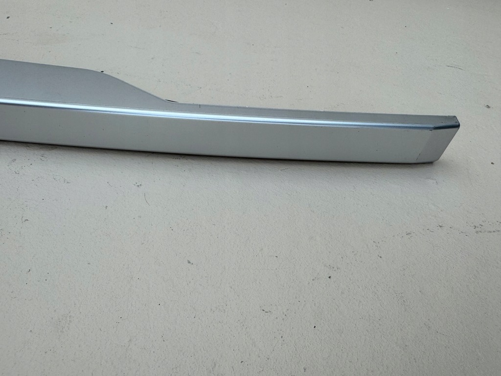 фото №10, Land rover evoque i 1 l538 11r- молдинг подсветка номерного знака регистрационный