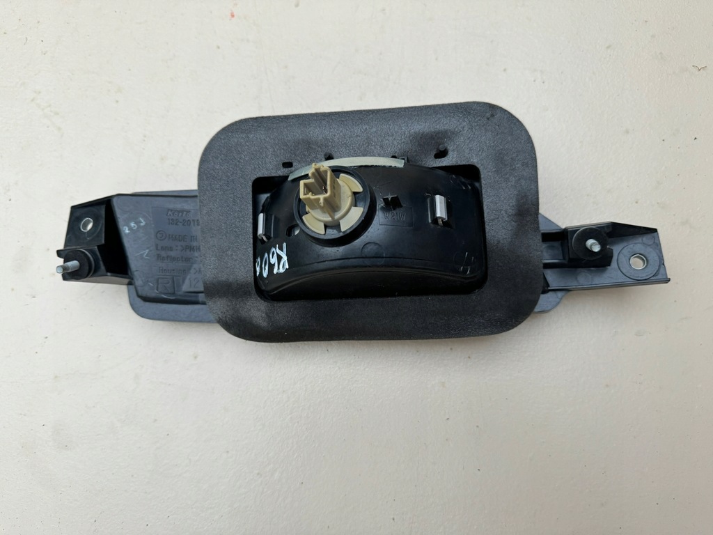 фото №8, Subaru legacy iv 4 kombi 03-09r лампа левый задняя левая задняя крышки