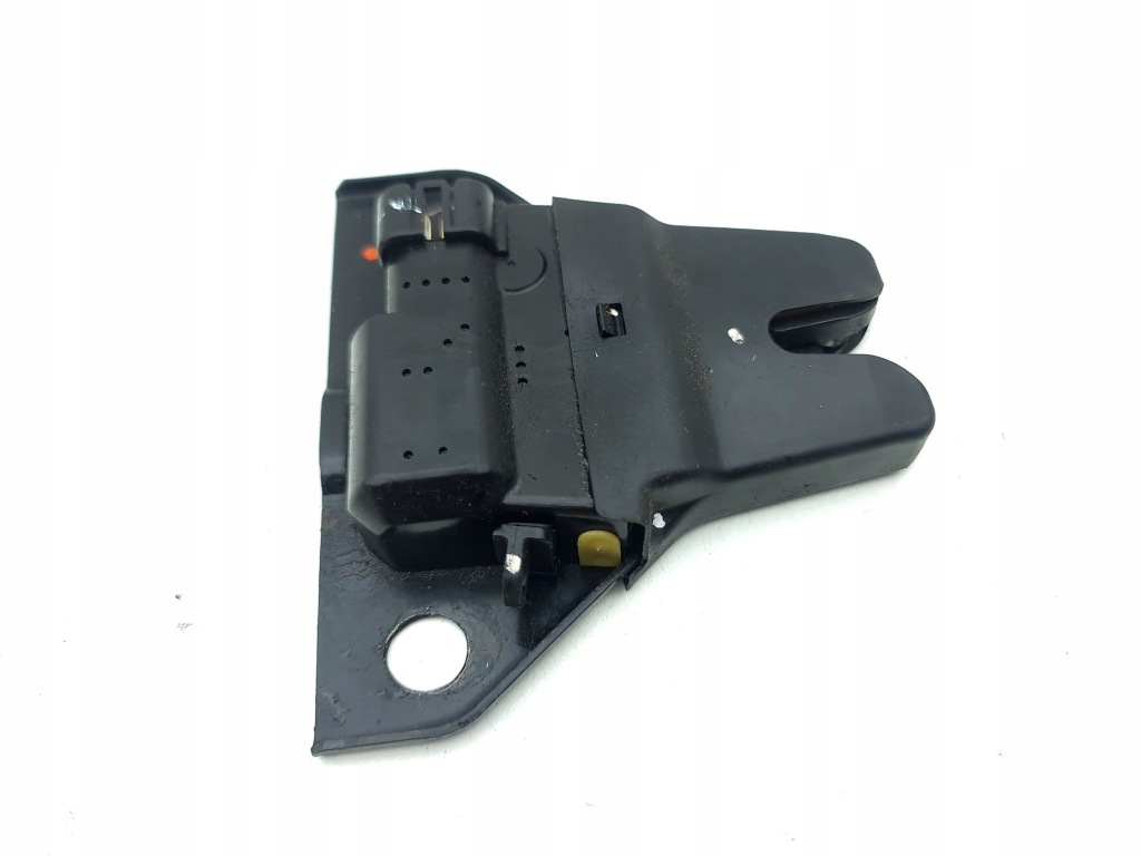 Tesla model s замок капот 2015 в Україні