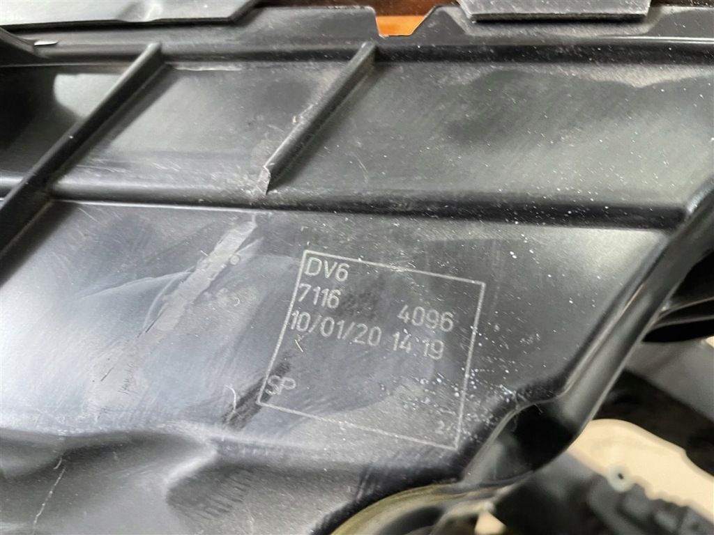 фото №6, Корпус фильтра воздуха 9828002080i citroen c5 aircross 20r 1.5 bluehdi