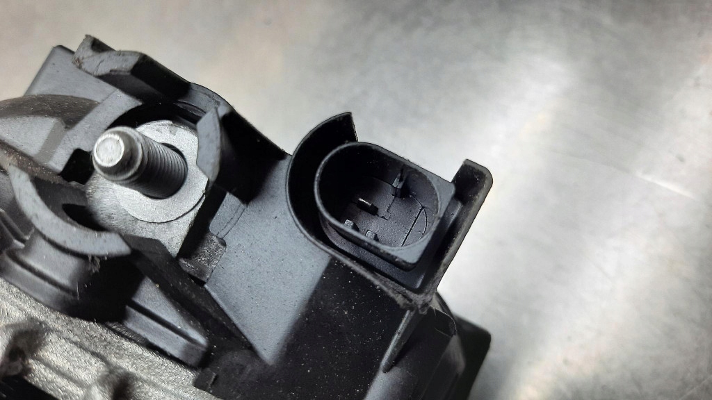 Генератор lucas lra03470 volvo v40 2 12-19r 1.6 d2 115km Недорого