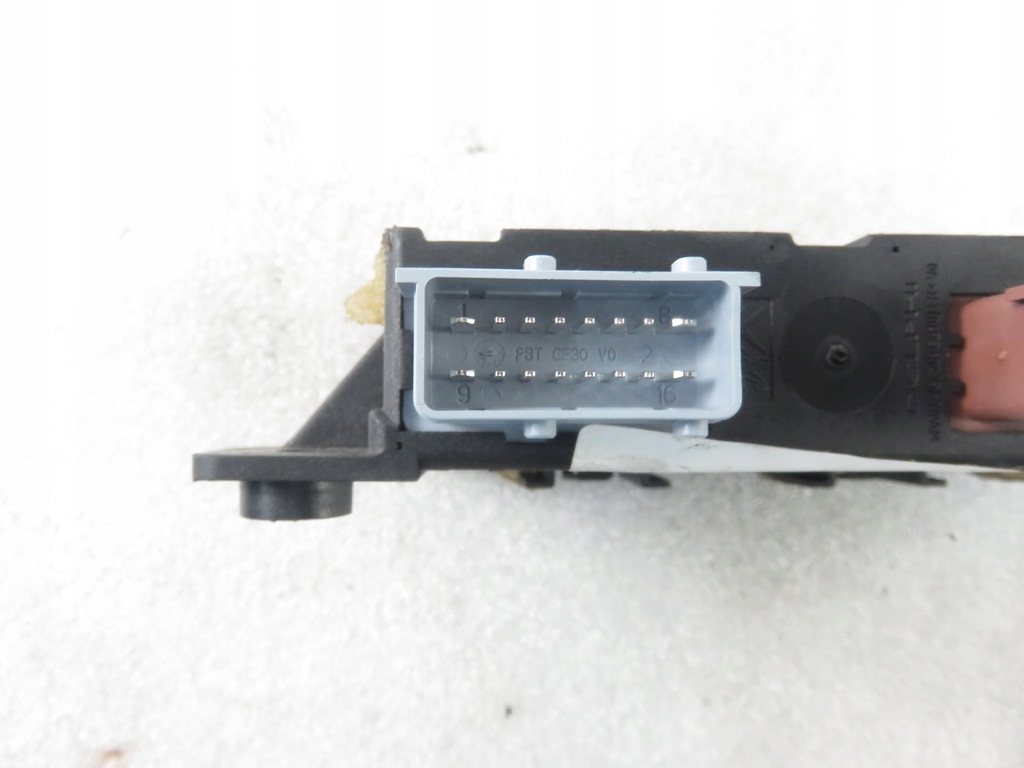 фото №5, Блок управления фаркоп peugeot 308 sw ii 9665524180