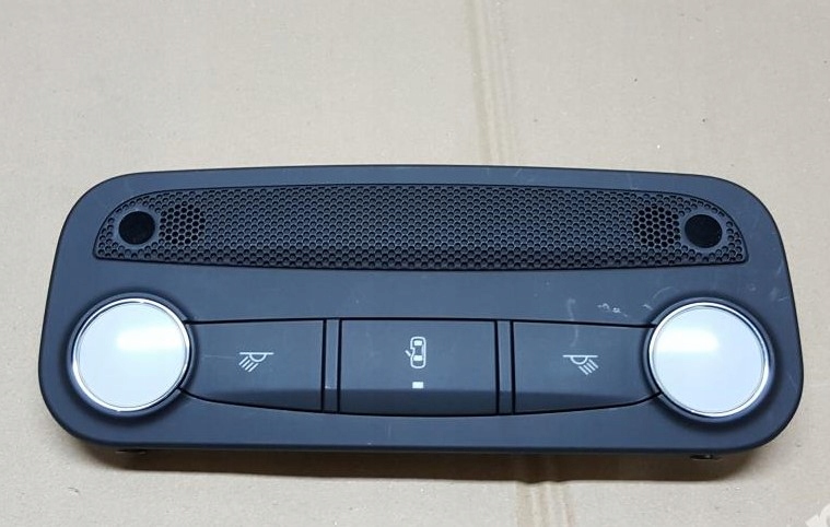 фото №1, Audi tt 8j cabrio лампа салону 8j0947111ba